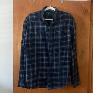 Mens Button-Down Flannel Shirt
